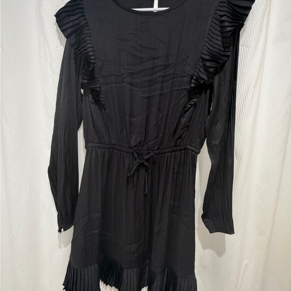 Simply Vera Vera Wang Black Pleated Dress